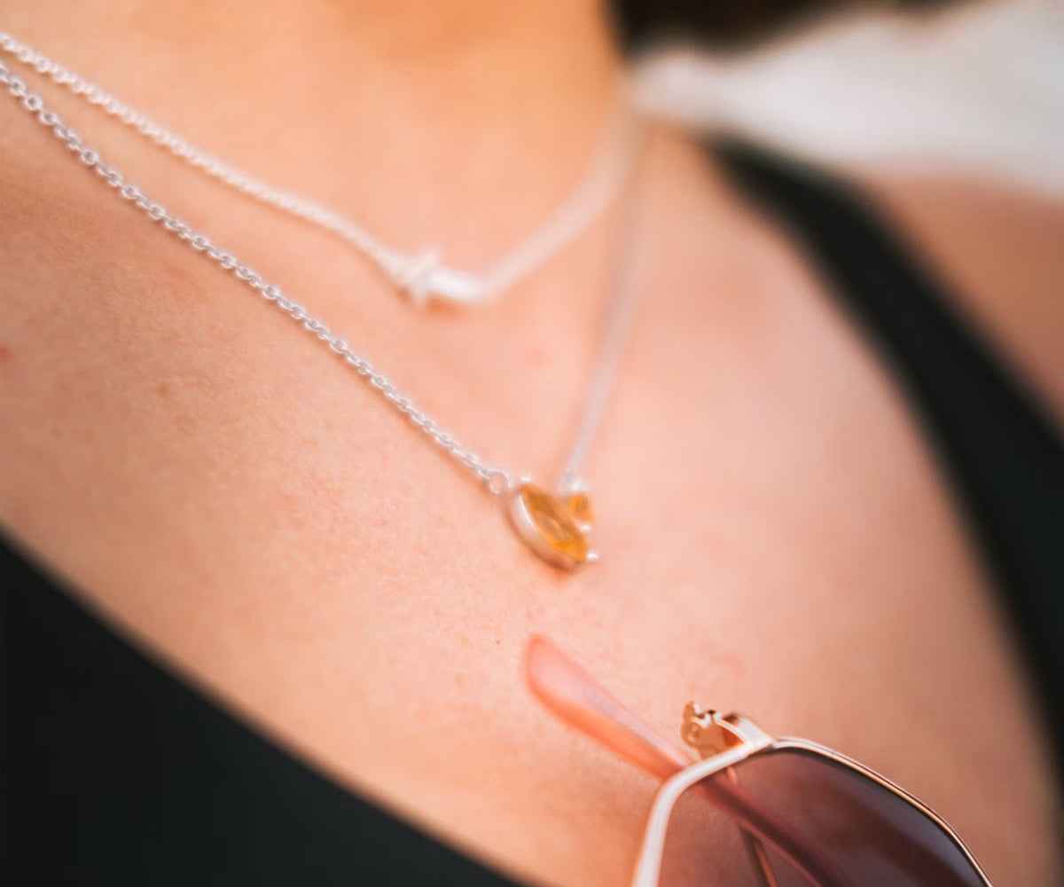 Gold Barbelle Choker Necklace